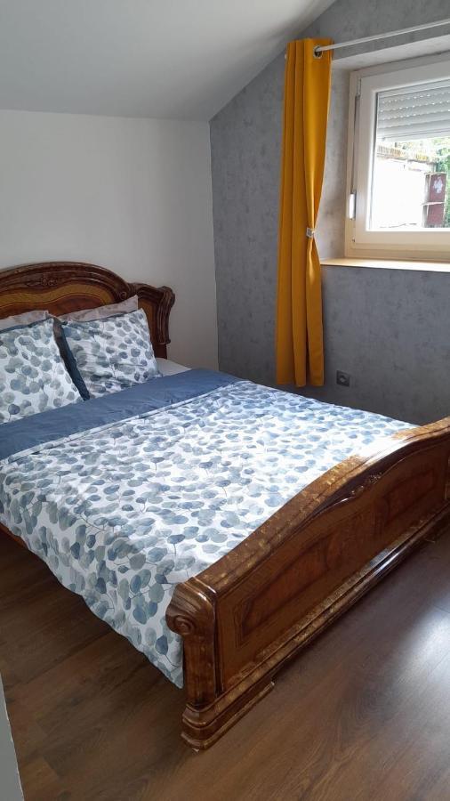 Studio Privee Vesoul -Wifi,Tv,Clim,Parking Gratuit Экстерьер фото